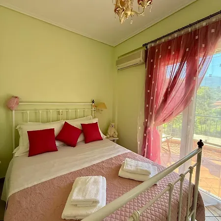 Trizonia View House - Glyfada Village By Mps Glyfada (Phocis)